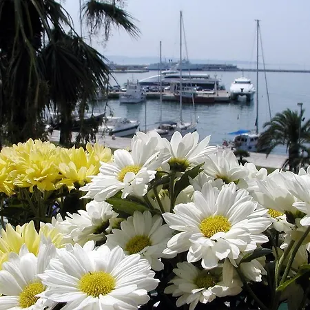 Beach City Pearls Guest house Split