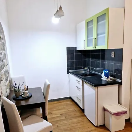 Beach City Pearls Guest house