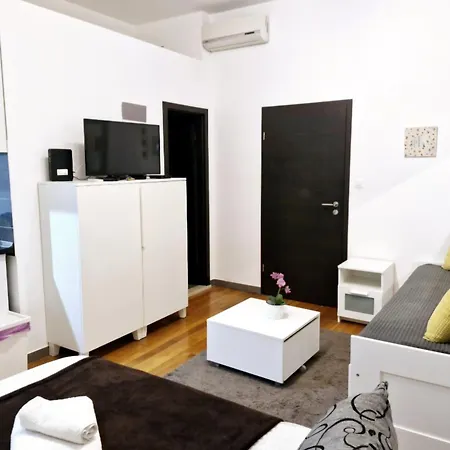 Beach City Pearls Guest house Split